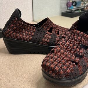 Heal USA 8 Mary Jane EUC